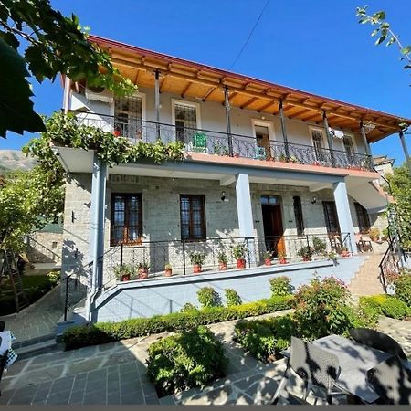 Garden Guest House Permet Bagian luar foto